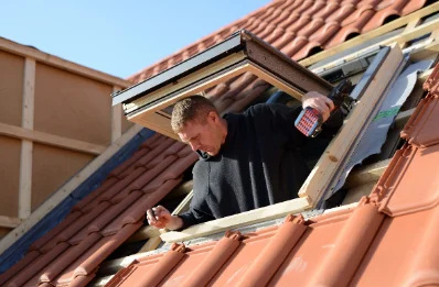 Pose de fenêtres de toit Velux à Maromme